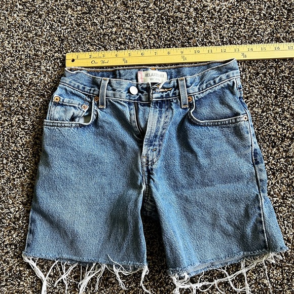 Levi's Relaxed Fit Blue Denim Jeans - Picture 1 of 4